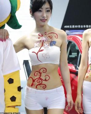 达塞尔·丹妮尔